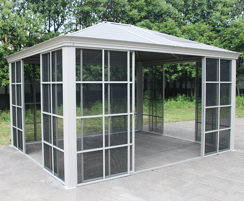 3.6x4.2m 透明スクリーンサンルーム